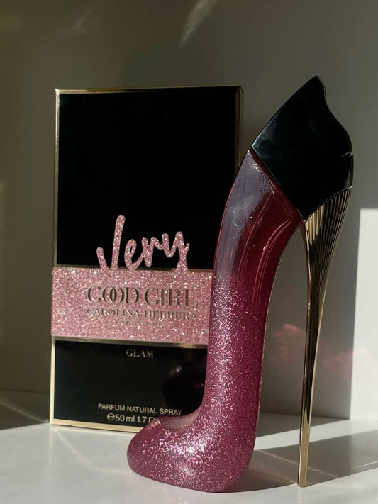 ڤيري جود جيرل (Very Good Girl – Carolina Herrera)